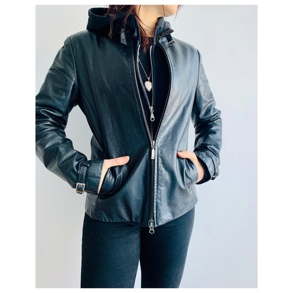 Danier Black Leather Jacket- Bomber - Picture 6 of 10